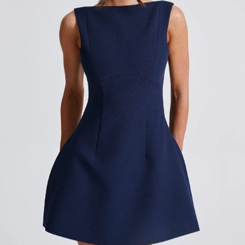 Elevate Your Summer Style with Our Sexy Slim-Fitting Backless Sleeveless Dress