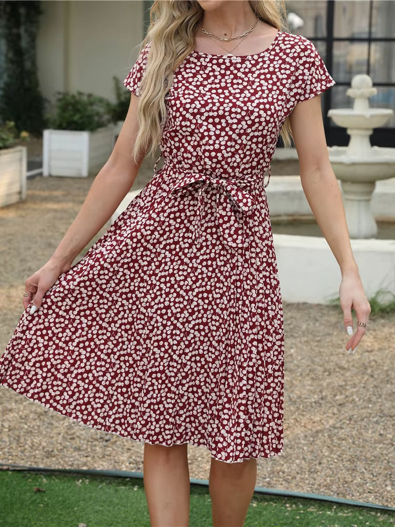 Chic Floral Pleated A-Line Dress for Women - Perfect for Spring and Summer