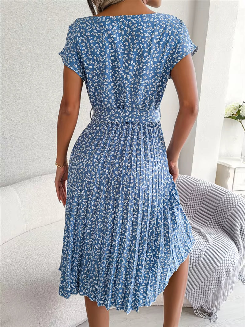Chic Floral Pleated A-Line Dress for Women - Perfect for Spring and Summer