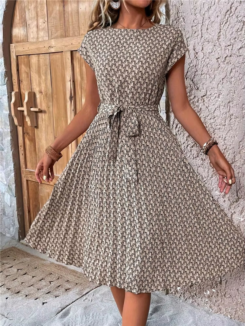 Chic Floral Pleated A-Line Dress for Women - Perfect for Spring and Summer